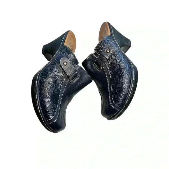 Women’s Sofft Leather Mules Slip-Ons•Dark Blue•Size 8•Genuine Leather•Like New• - Picture 2 of 14